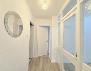 Photo 27- click for photo gallery